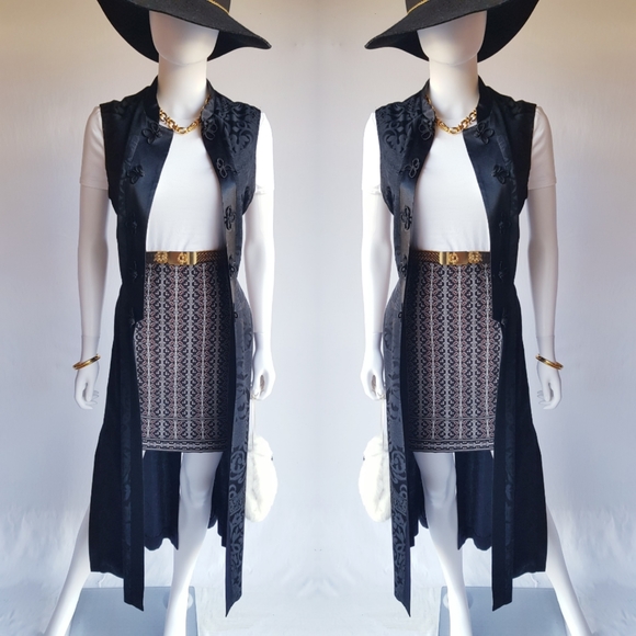 Large Vintage Oriental Vest ✨ - Picture 13 of 13